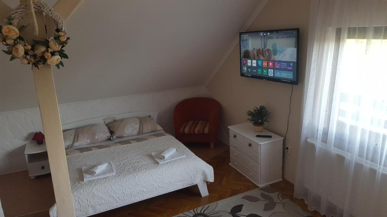 Sarreti Apartmanhaz Balatonfüred Exterior foto