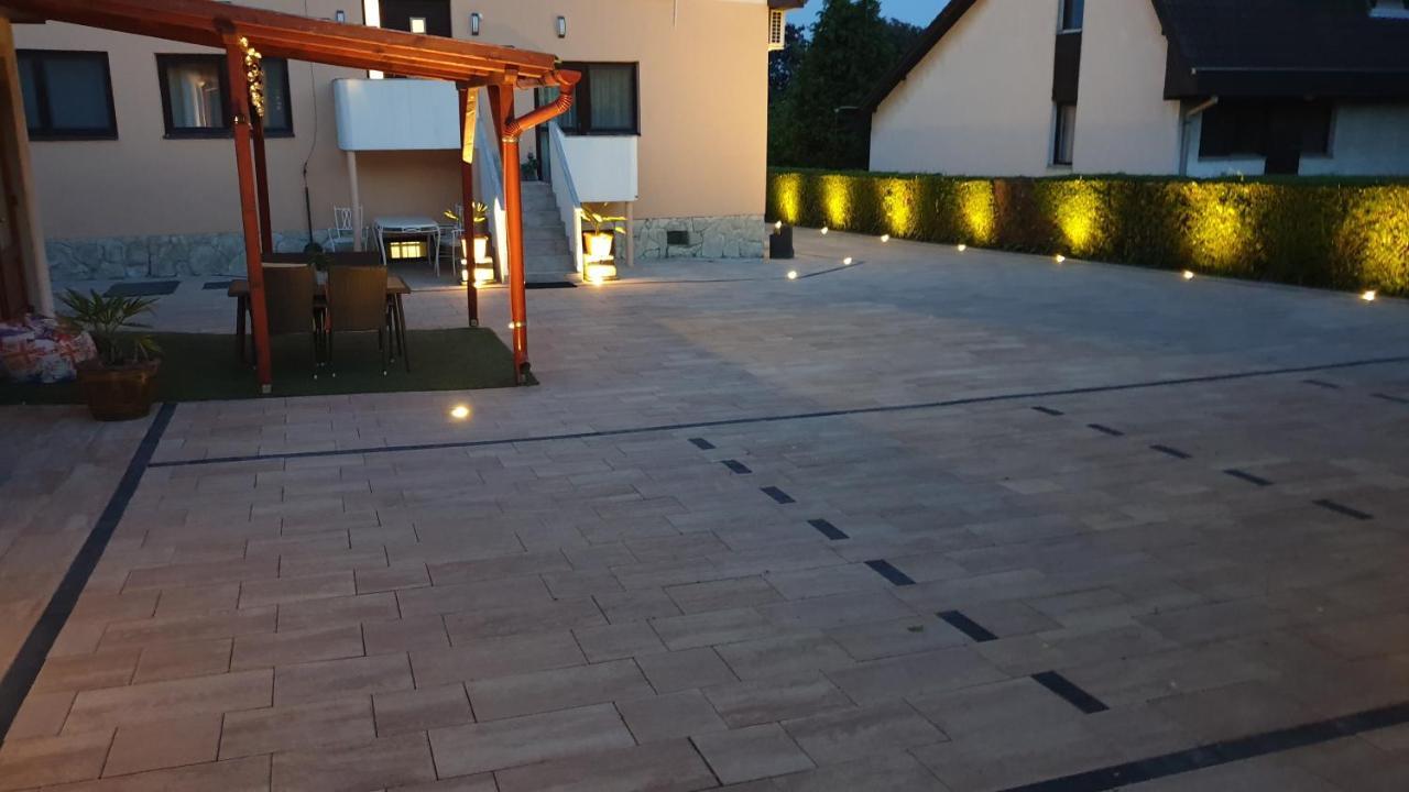 Sarreti Apartmanhaz Balatonfüred Exterior foto