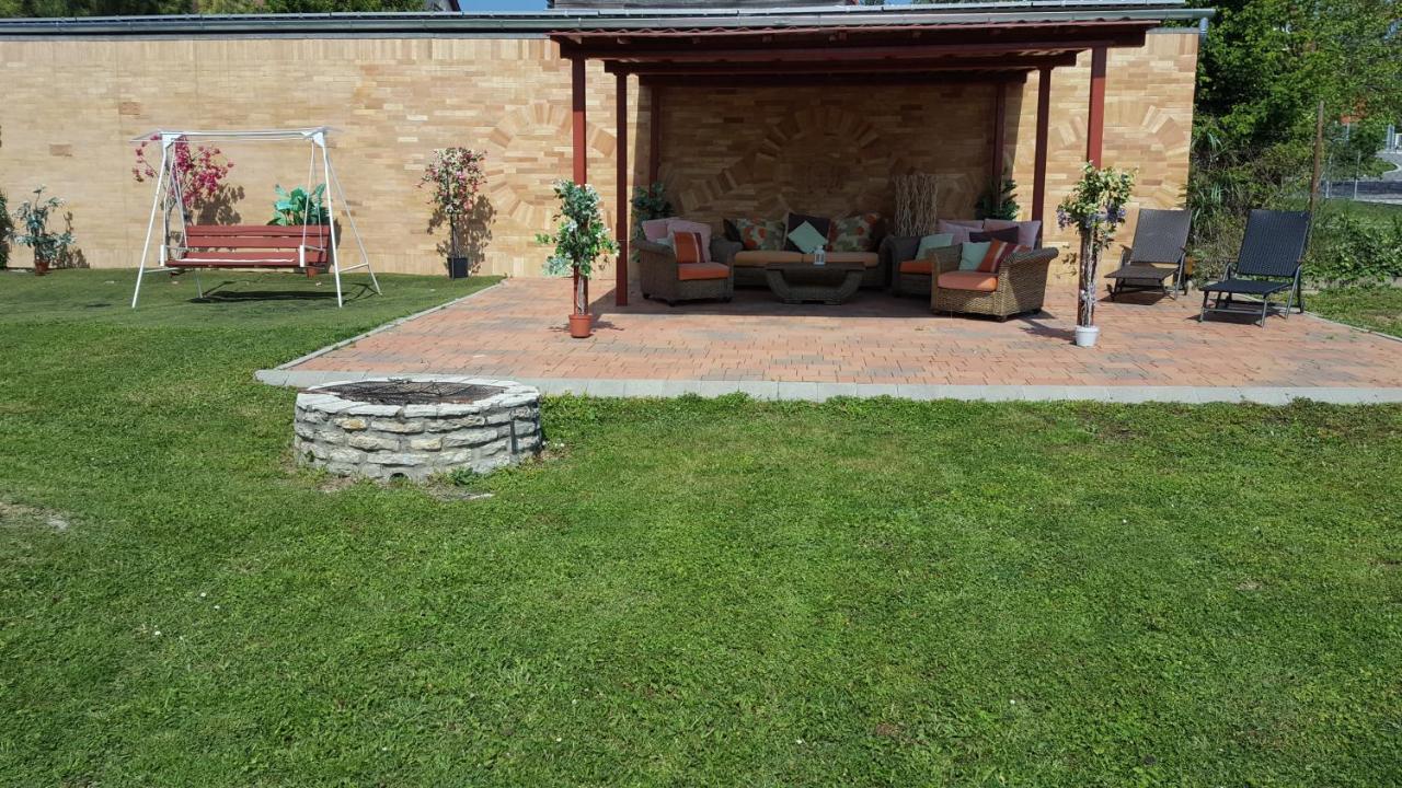 Sarreti Apartmanhaz Balatonfüred Exterior foto