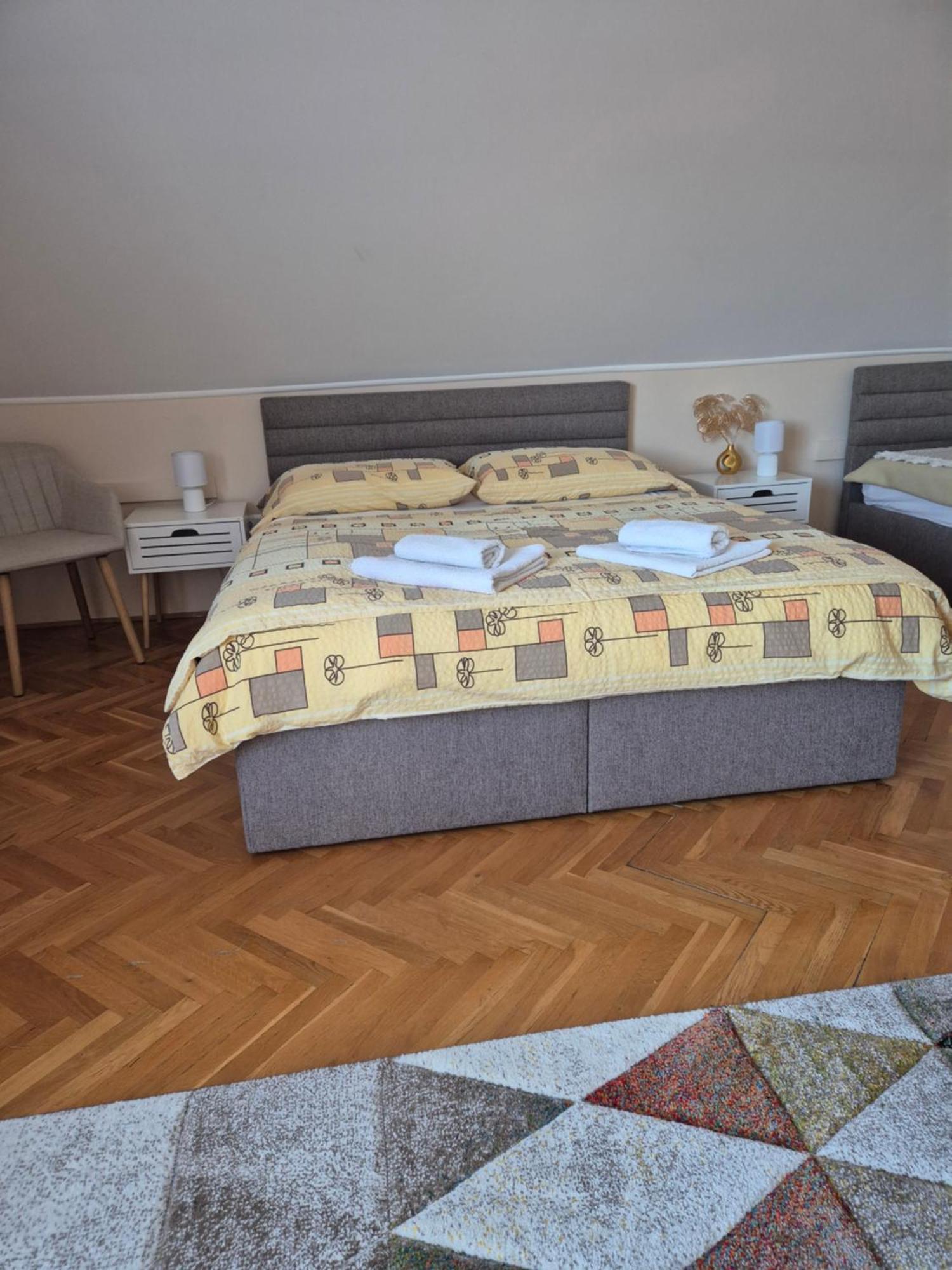 Sarreti Apartmanhaz Balatonfüred Exterior foto